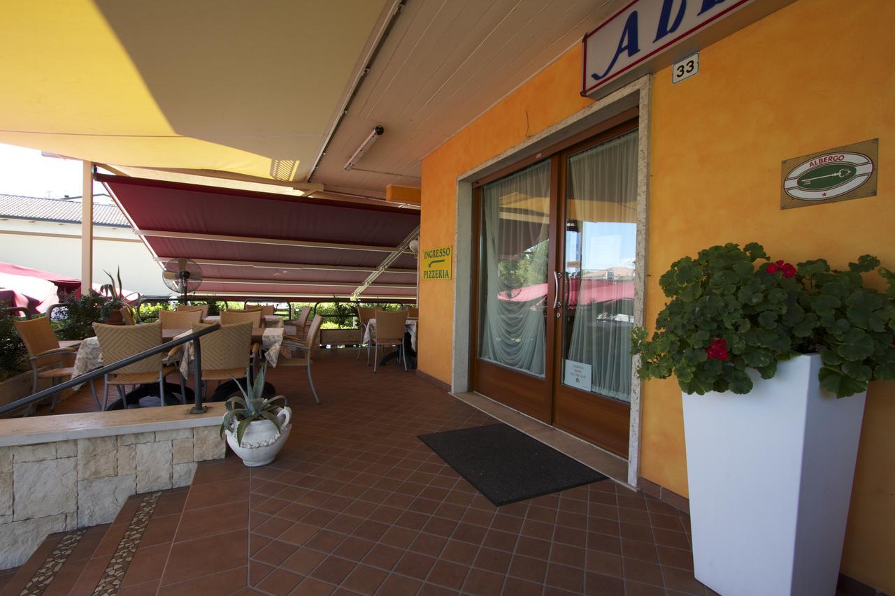 Albergo Tavernetta 卡斯特努沃德加尔达 外观 照片
